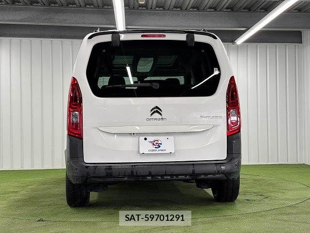 Citroen BERLINGO 2022-10 7499899-13