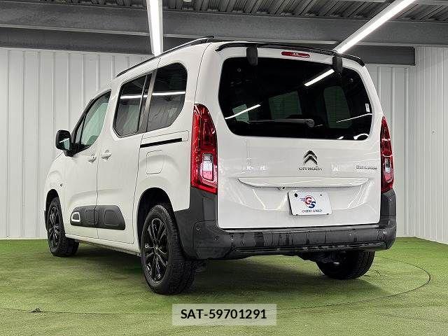 Citroen BERLINGO 2022-10 7499899-16
