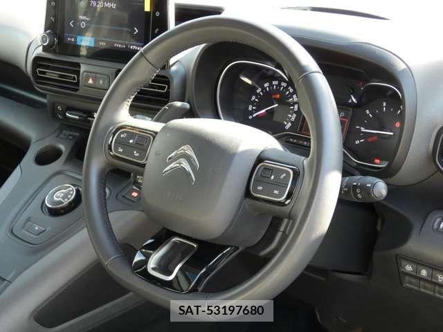 Citroen BERLINGO 2022-09 7499898-5