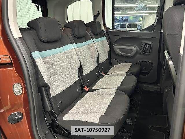Citroen BERLINGO 2021-08 7960937-7