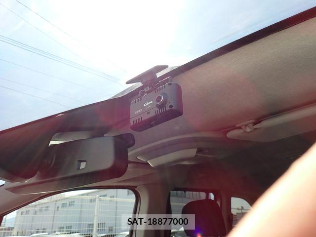 Citroen BERLINGO 2023-05 8034822-14