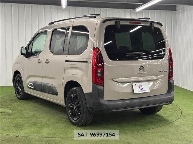Citroen BERLINGO 2021-11 8073242-16
