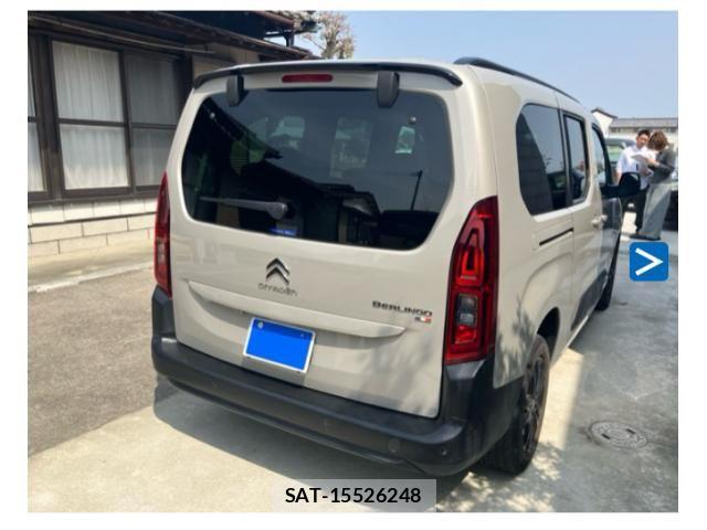 Citroen BERLINGO 2023-10 8073240-3