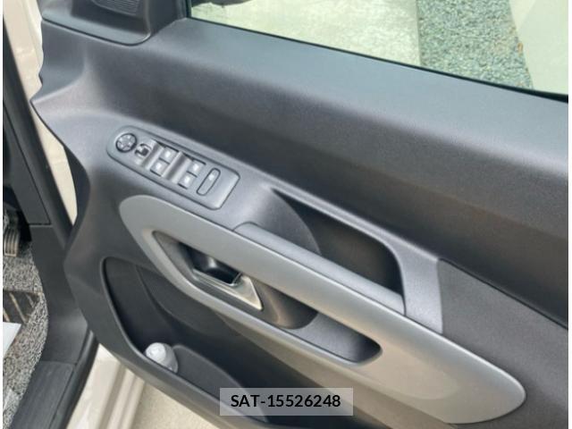 Citroen BERLINGO 2023-10 8073240-7