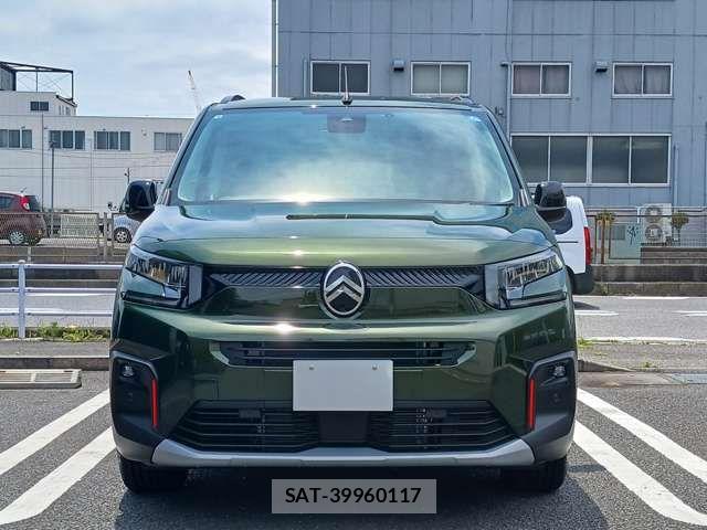 Citroen BERLINGO 2026-04 8206833-3