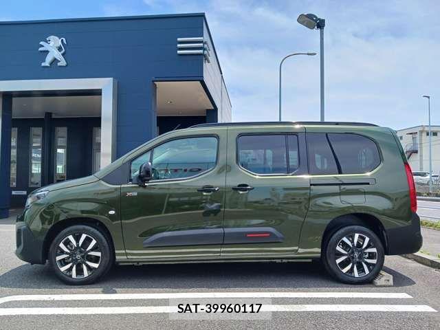 Citroen BERLINGO 2026-04 8206833-7