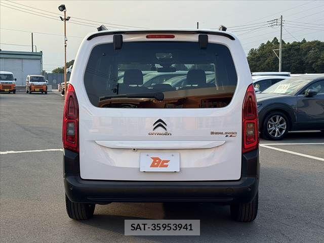Citroen BERLINGO 2020-12 8206834-13