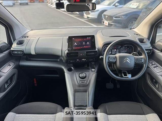 Citroen BERLINGO 2020-12 8206834-1