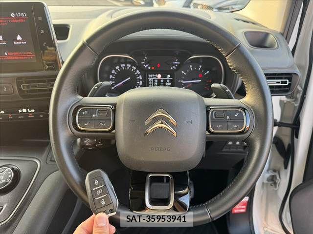 Citroen BERLINGO 2020-12 8206834-6