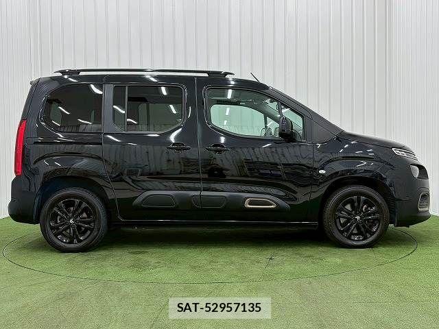 Citroen BERLINGO 2023-07 8244835-14