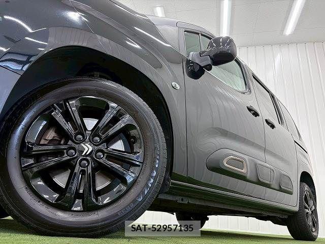 Citroen BERLINGO 2023-07 8244835-18