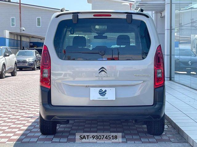 Citroen BERLINGO 2022-03 8244836-13