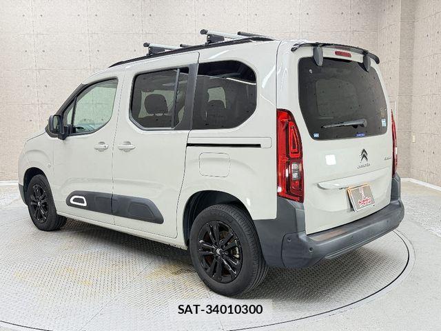 Citroen BERLINGO 2024-02 8561414-11