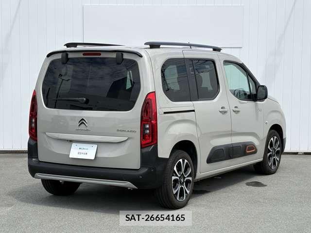 Citroen BERLINGO 2023-08 8561415-7