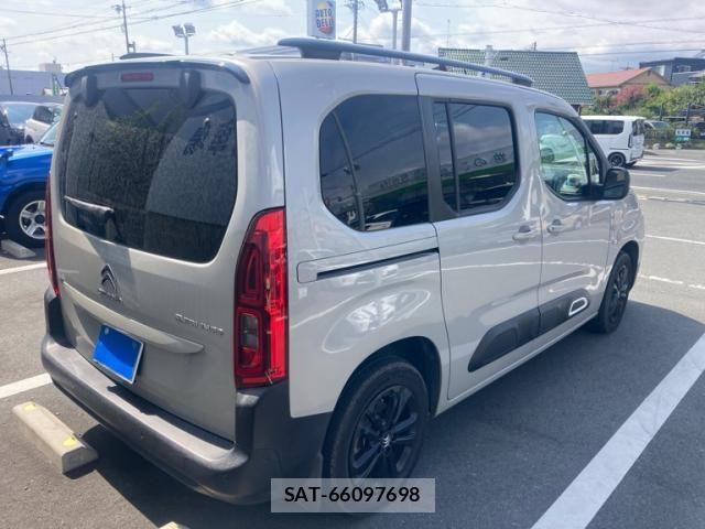 Citroen BERLINGO 2021-12 8561417-1
