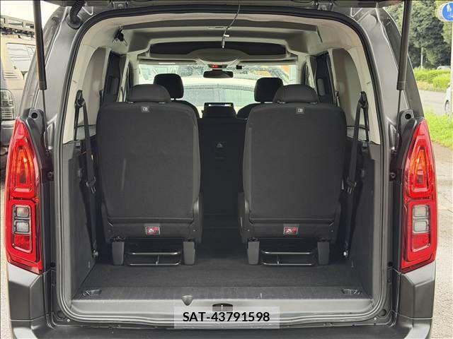 Citroen BERLINGO 2023-07 8828225-10