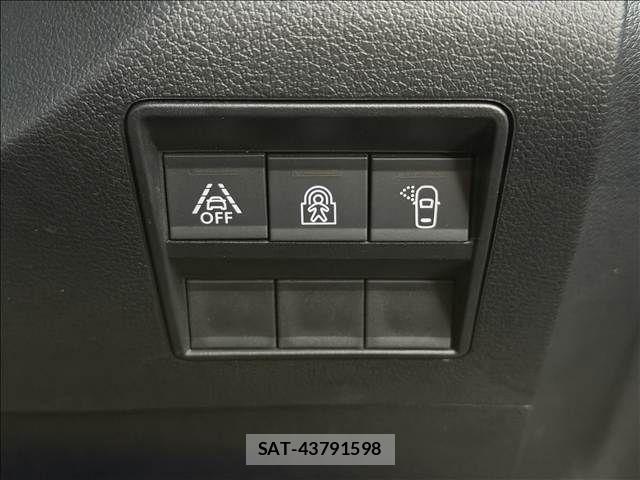Citroen BERLINGO 2023-07 8828225-15