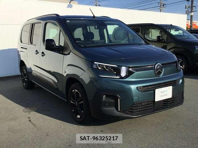 Citroen BERLINGO 2025-09 8879090-2