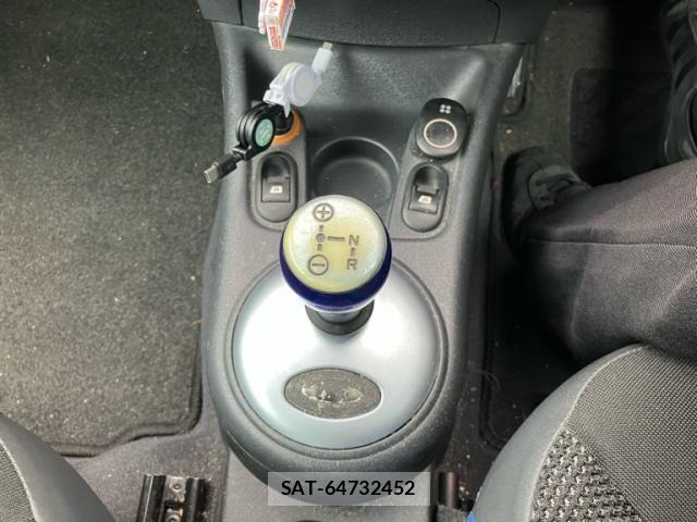 Citroen C2 2006-03 8354129-16