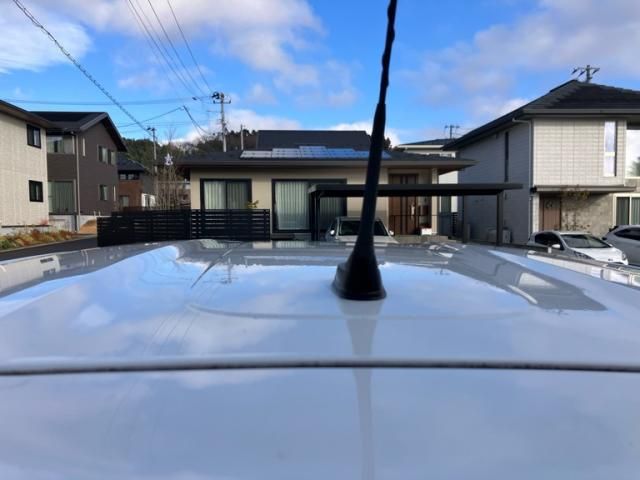 Citroen C3 2018-04 2007396-12