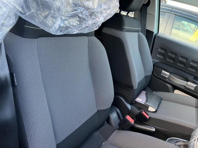 Citroen C3 2018-04 2007396-19
