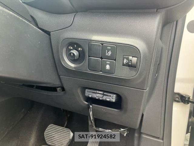 Citroen C3 2018-02 6903233-19