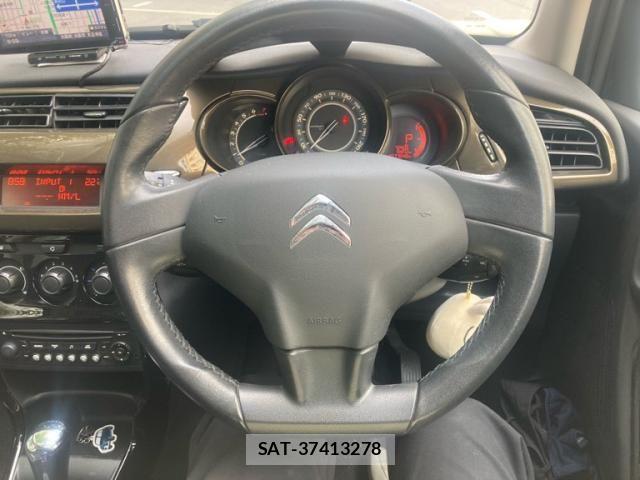 Citroen C3 2013-02 7326207-8