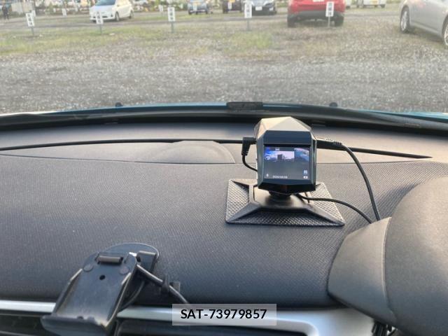 Citroen C3 2013-06 7357156-18