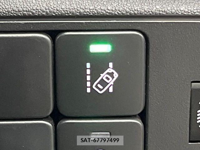 Citroen C3 2017-08 7960941-7