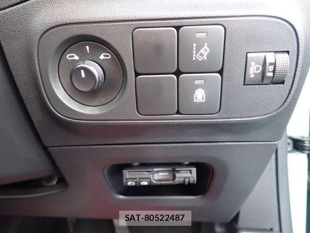 Citroen C3 2017-07 8098487-19