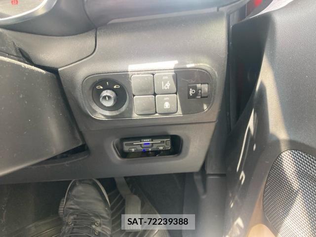 Citroen C3 2017-09 8365138-9