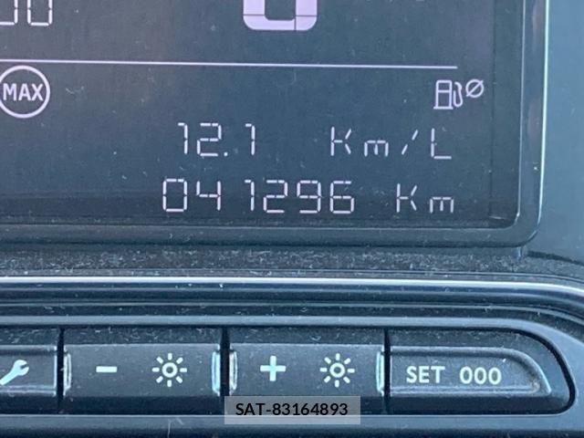 Citroen C3 2018-09 8561425-23
