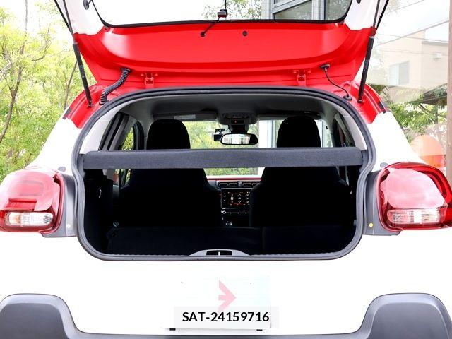 Citroen C3 2019-03 8828227-29