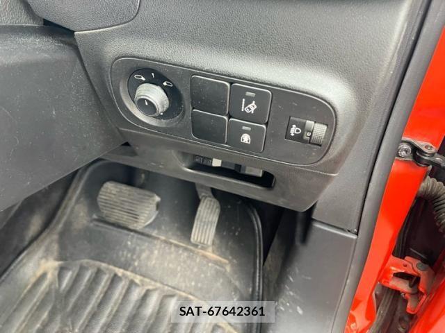 Citroen C3 2019-01 8879099-6