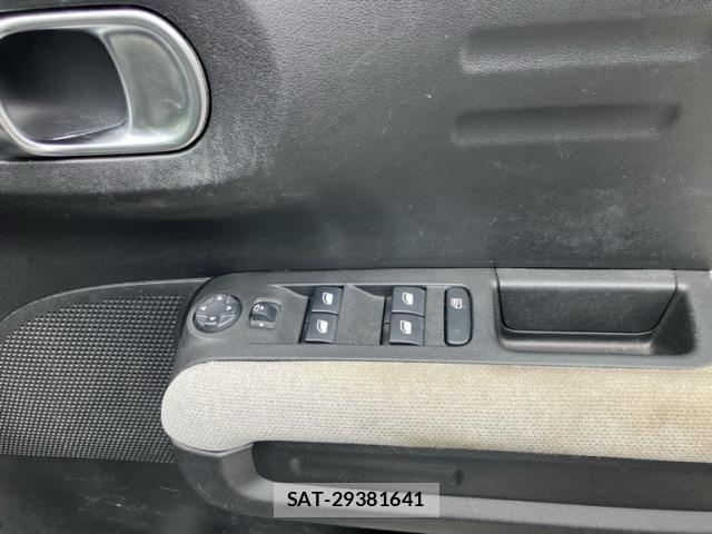 Citroen C3 2019-09 7453460-17
