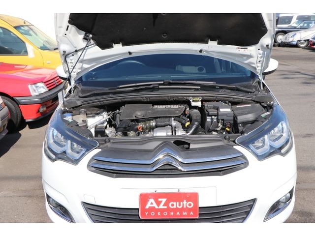 Citroen C4 2018-01 1330055-16