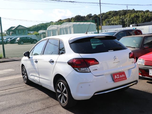 Citroen C4 2018-01 1330055-22