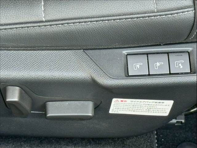 Citroen C4 2024-04 2207257-8