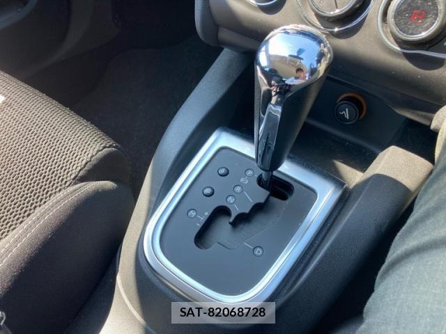 Citroen C4 2015-12 7216093-19