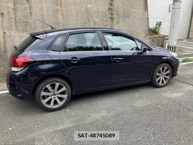 Citroen C4 2016-03 7250154-24