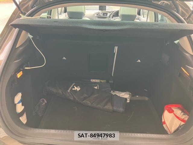 Citroen C4 2013-02 7615524-10