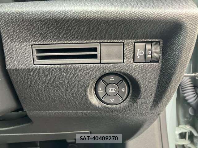Citroen C4 2026-06 8354143-8