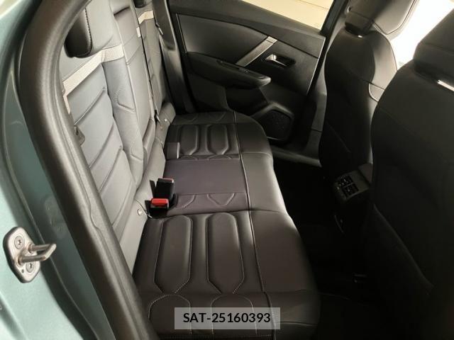 Citroen C4 2022-06 8658418-9