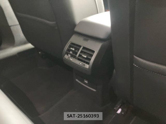 Citroen C4 2022-06 8658418-13