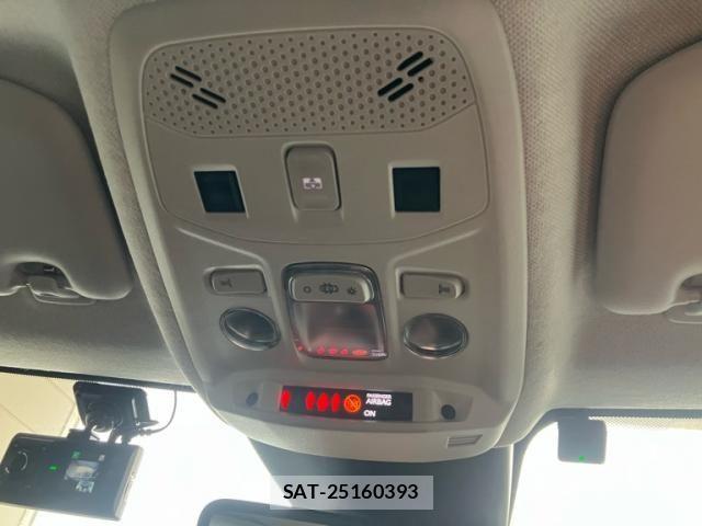 Citroen C4 2022-06 8658418-21