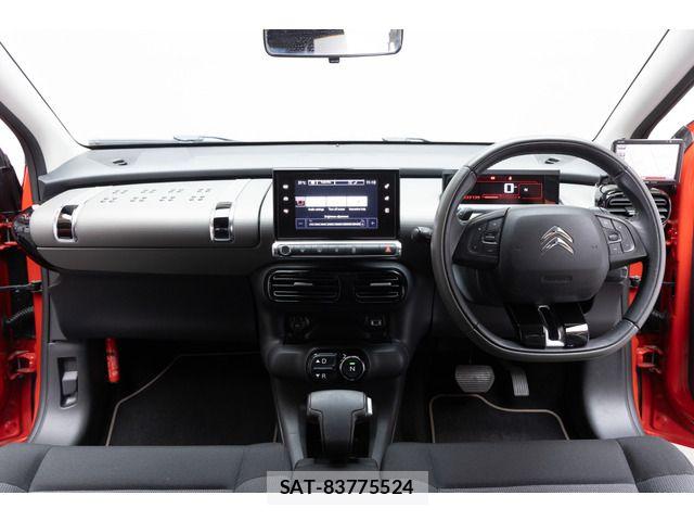 Citroen C4 2017-04 6992216-1