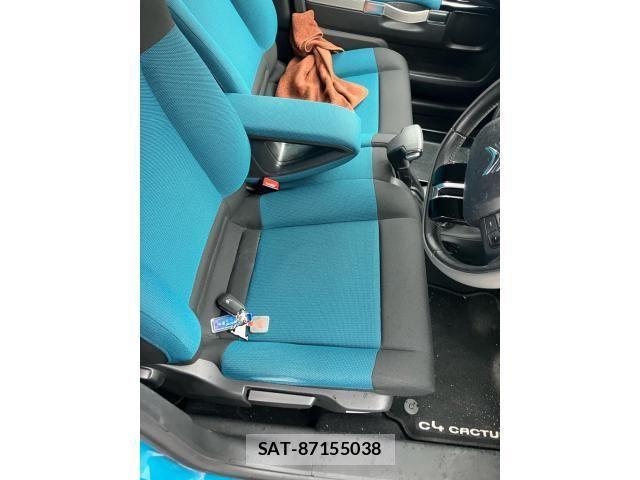 Citroen C4 2017-06 7326209-13