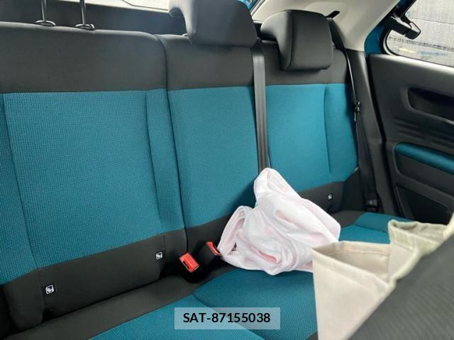 Citroen C4 2017-06 7326209-14