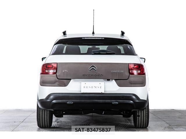 Citroen C4 2017-06 8206840-9