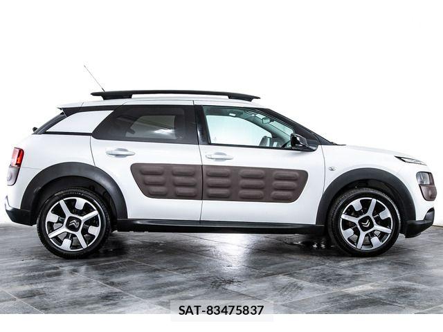 Citroen C4 2017-06 8206840-12